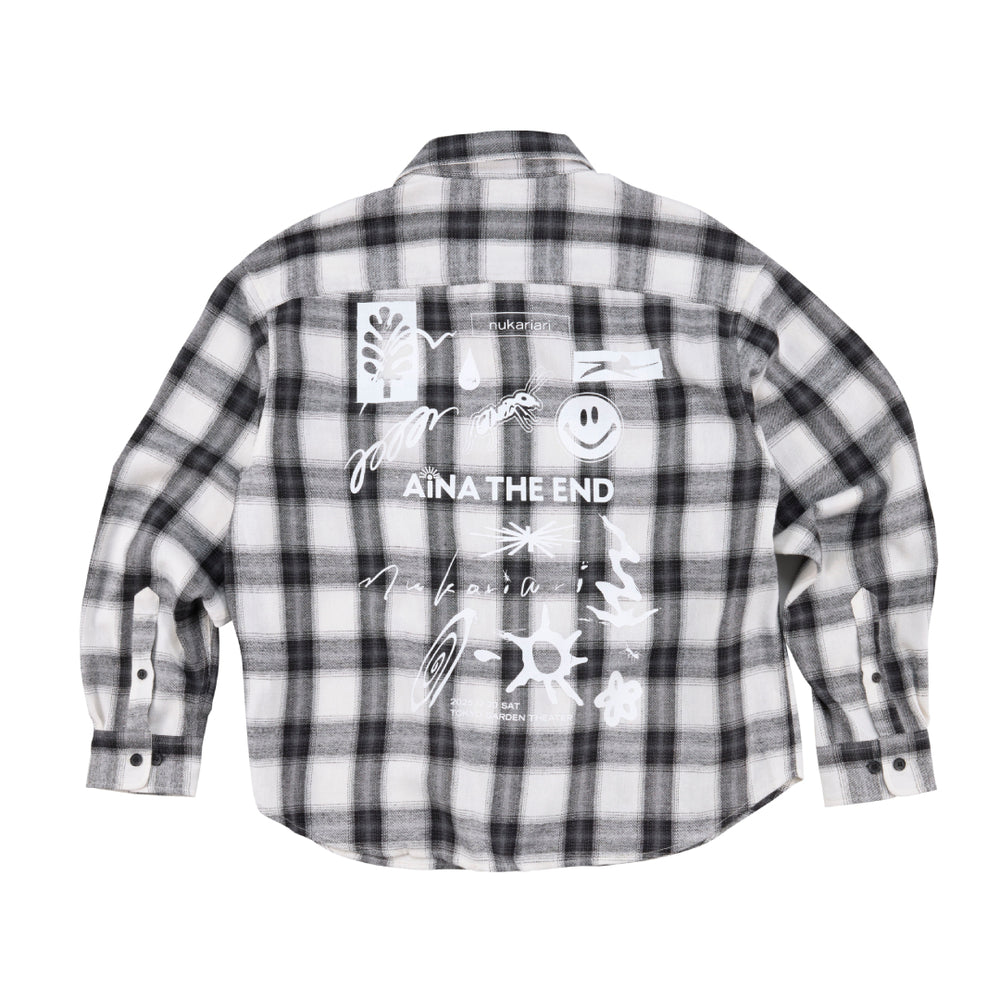 
                  
                    隠れ刺繍サイン入りチェックシャツ（L）
                  
                