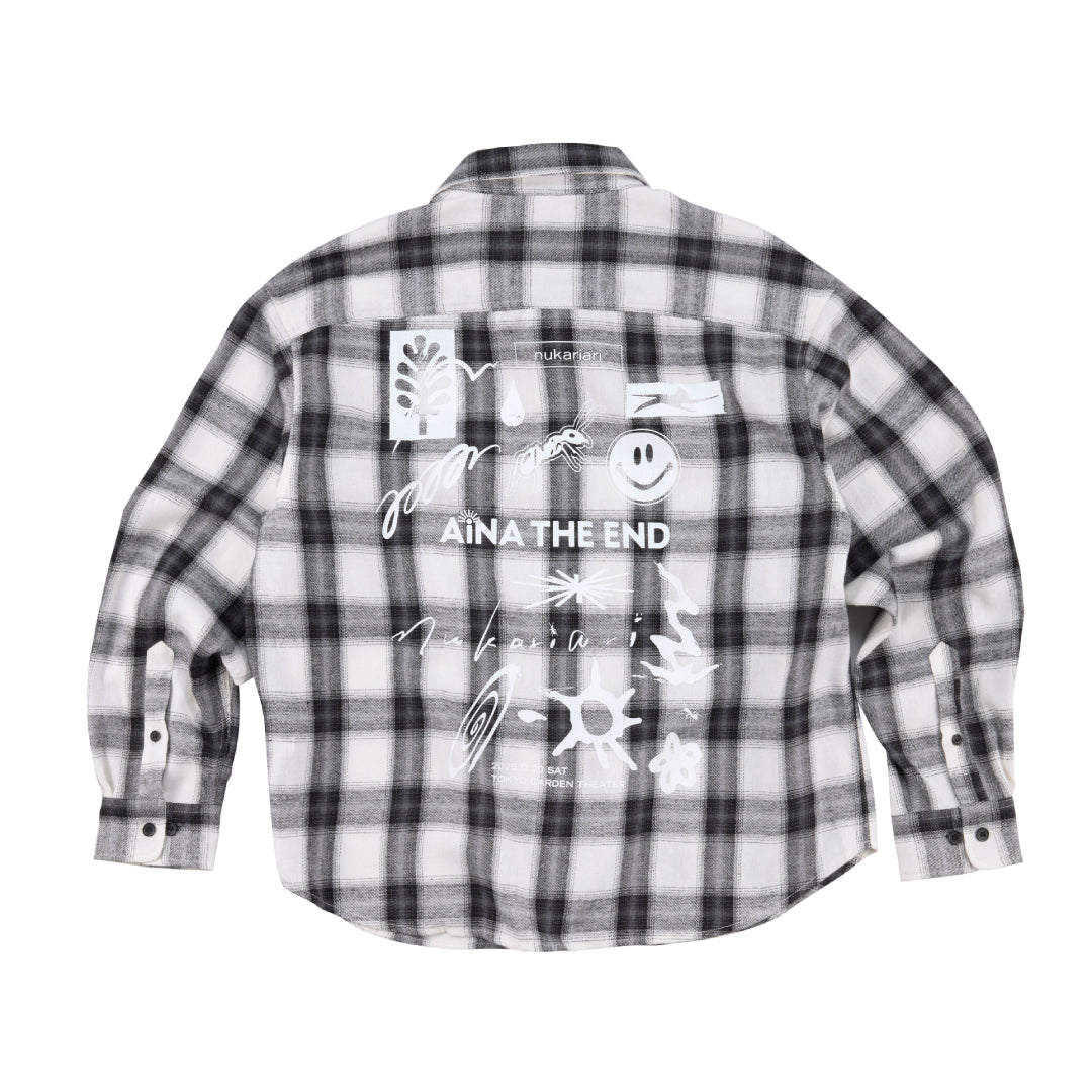 
                  
                    隠れ刺繍サイン入りチェックシャツ（L）
                  
                